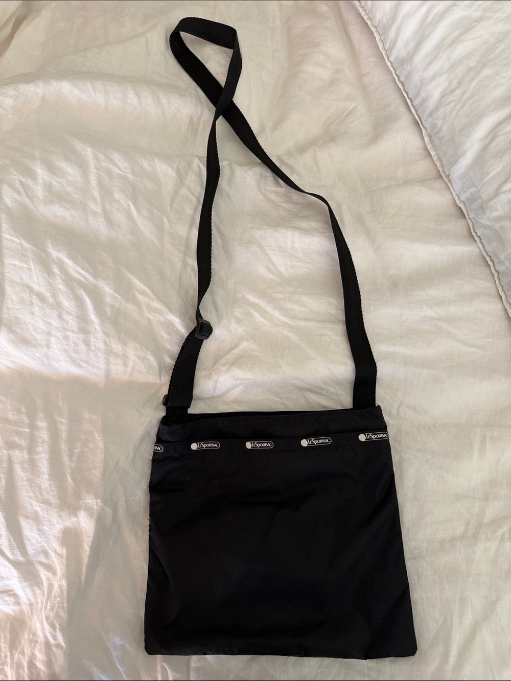 Lesportsac Black Nylon Crossbody Messenger Bag